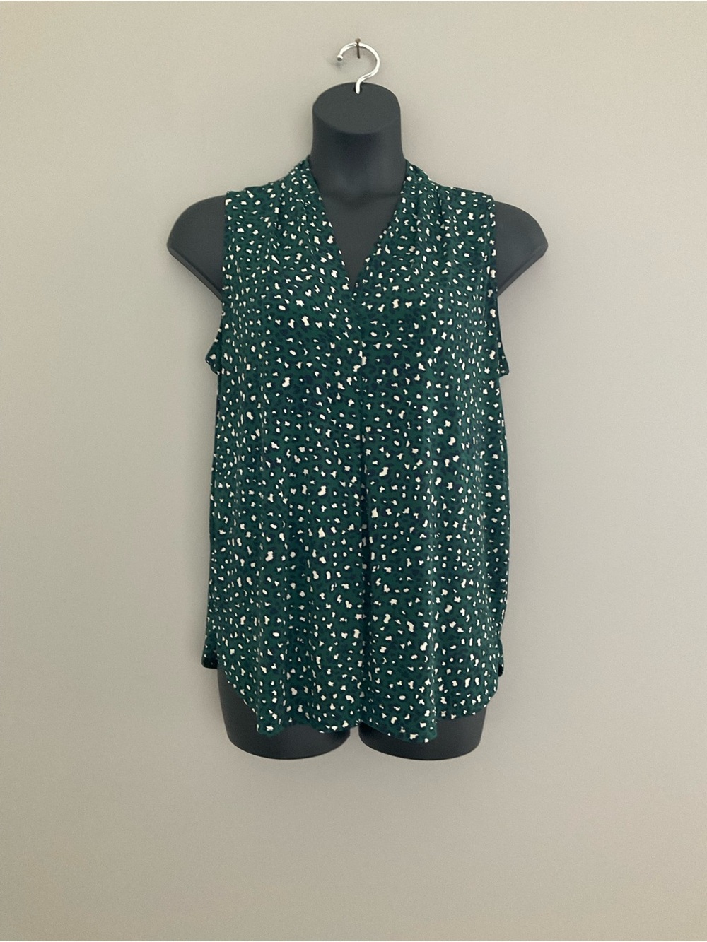 Beacon Dark Green Leopard Print Sleeveless Top